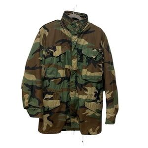 US Army camouflage field jacket cold weather size small